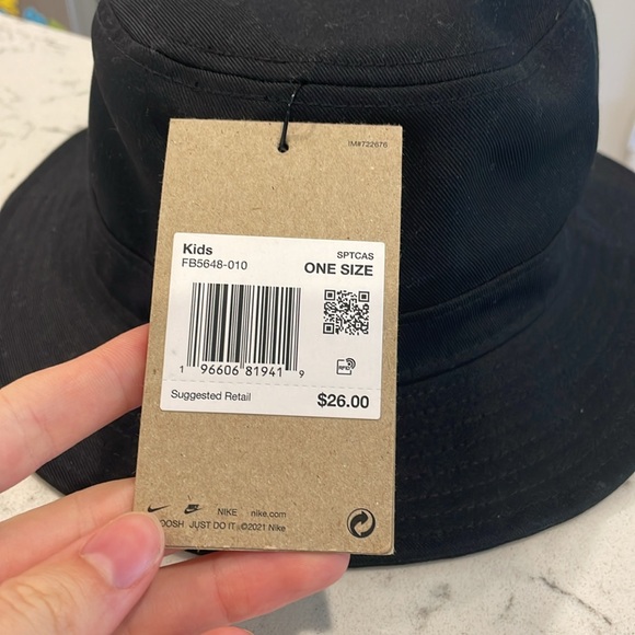 Nike Kids Bucket Hat - Picture 3 of 4